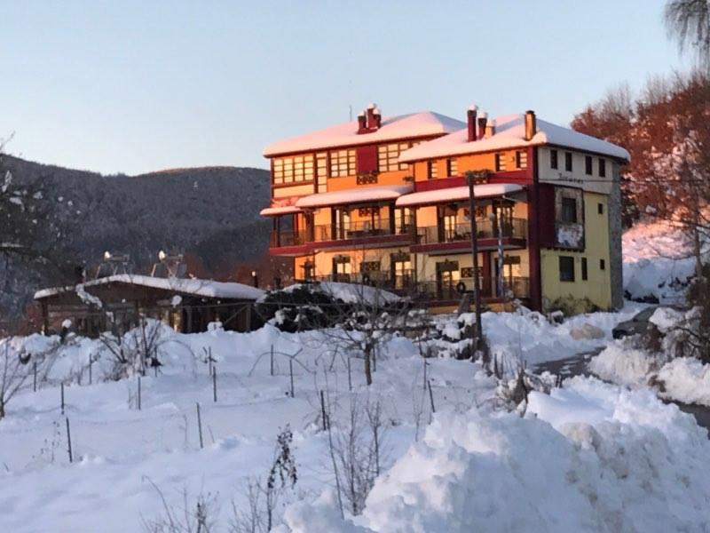 Mouson Melathron Hotel Elafina Eksteriør billede